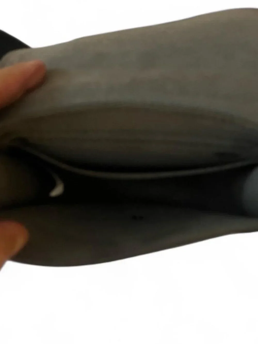 Black Faux leather belt bag - Picture 3 of 6